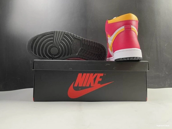 HYPE Jordan Air OGLight High Fusion 555088-603 1 Red 0721